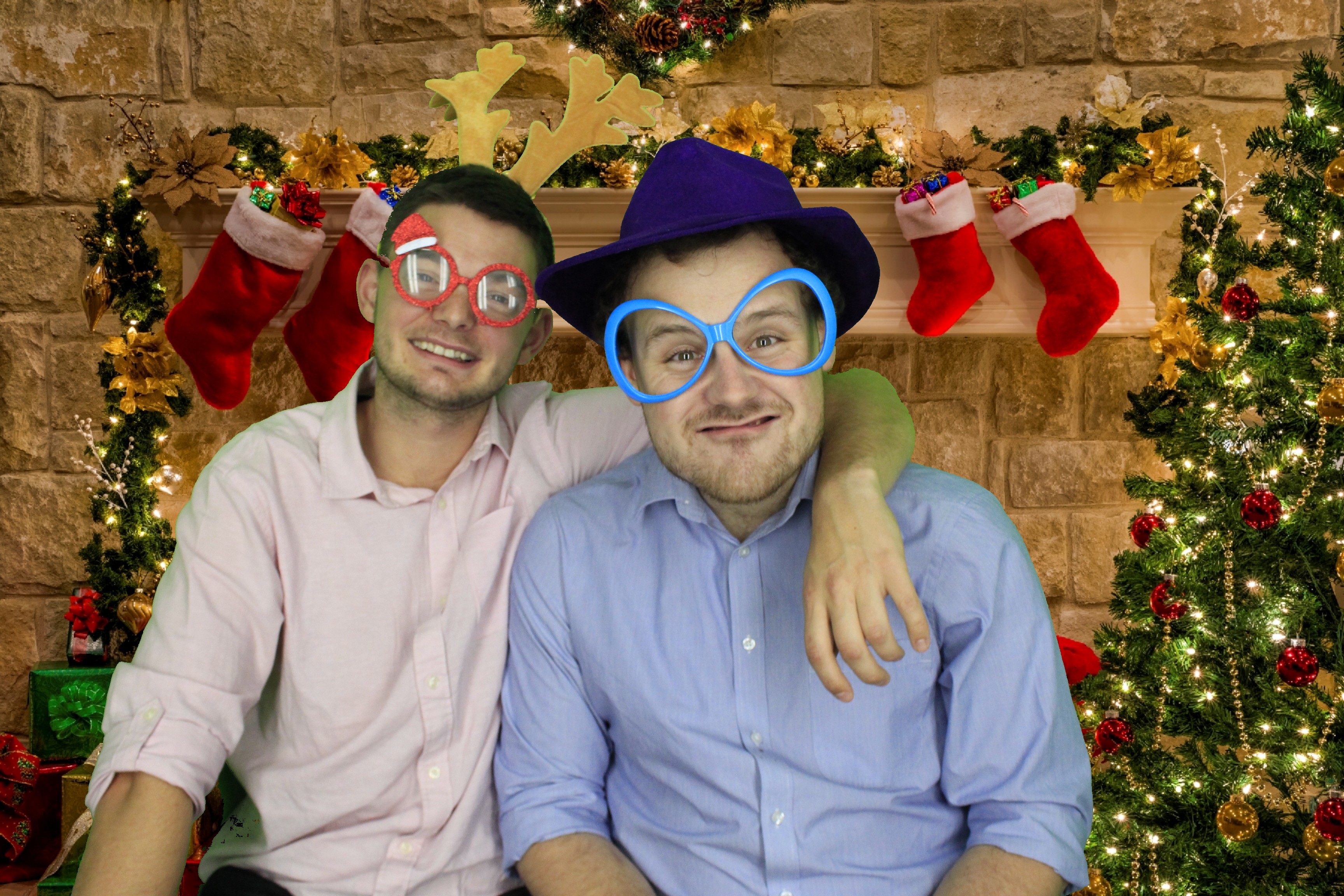 Silvermere Christmas Party  | View more photos from the event at gallery.myphotoboothexperience.co.uk/u/MyPhotoBoothExperienceLtd/Silvermere-Christmas-Party-0